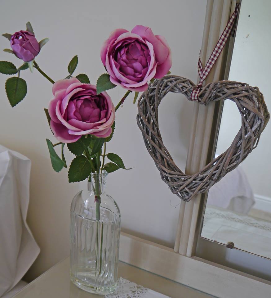 Show your partner how special they are, with a #romanticbreak for two! tinyurl.com/htmrb9z #BeMine #Travel #UK