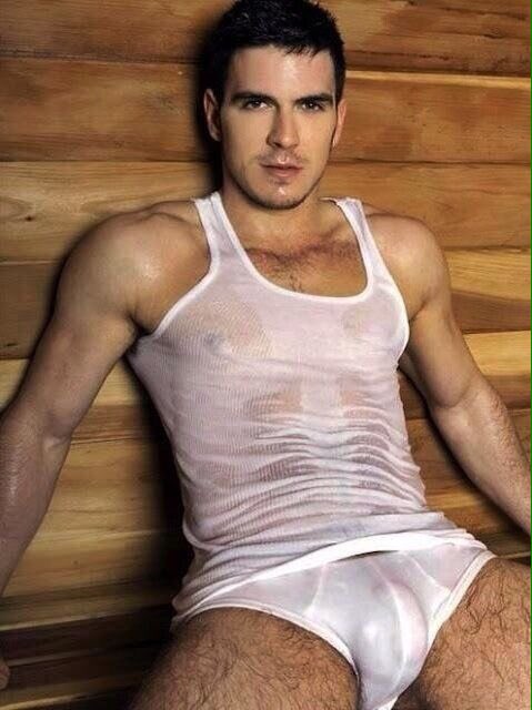 donarsenico's tweet photo. #HotDudes #PervertSex #bulge https://t.co/KgW93P1VX9