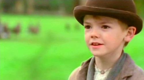 The evolution of #ThomasBrodieSangster -1

2001 Station Jim รับบทเป็น Henry