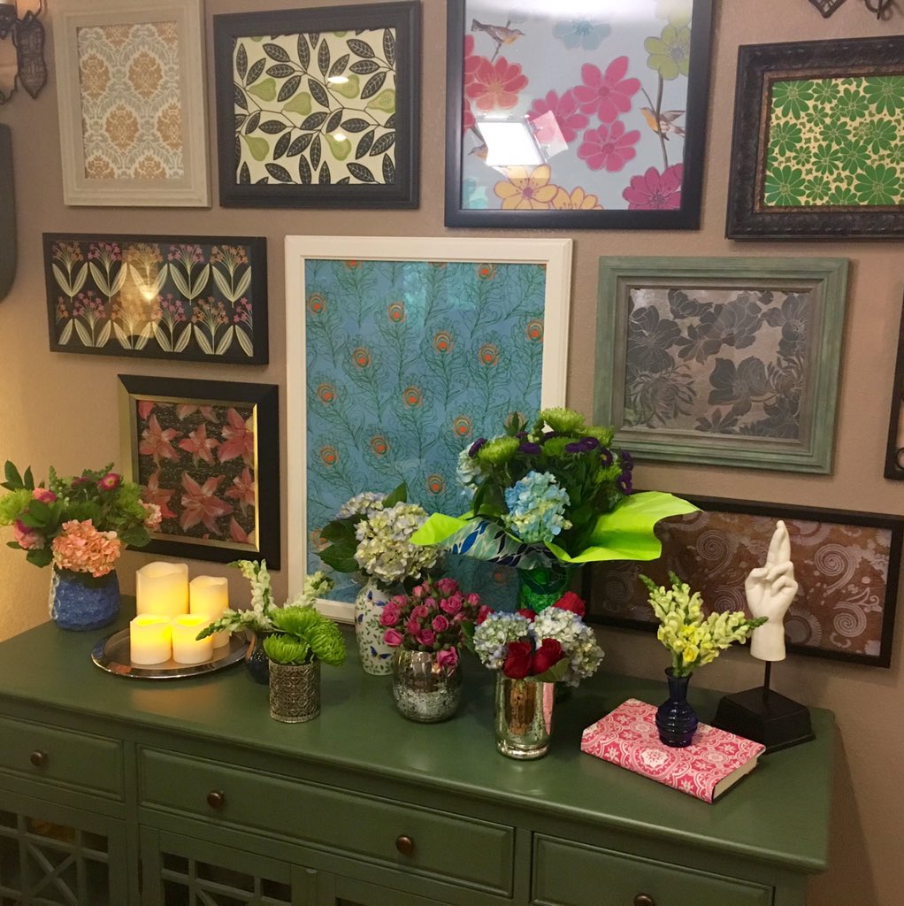 FayeQuirion's tweet photo. RT https://t.co/m0jZZxUll6 #Safeway is flowering into a decoration hub #StoretoHome #BeYouByDesign watch SeattleR… https://t.co/plHker8hlM