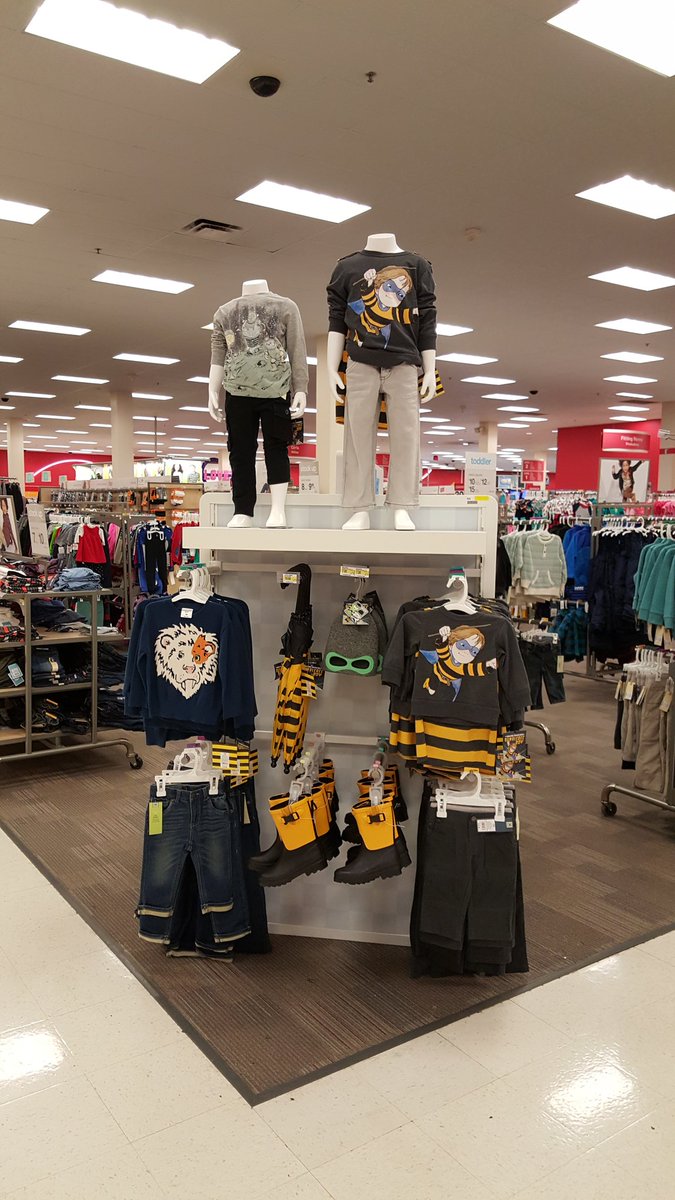 yendoukoi23's tweet photo. Check out our new collections #justforcoolkids @keithlyons01 @pratt_reggie @LydiaDiazTGT @GinaMogollon https://t.co/Xs6jB8vm0H