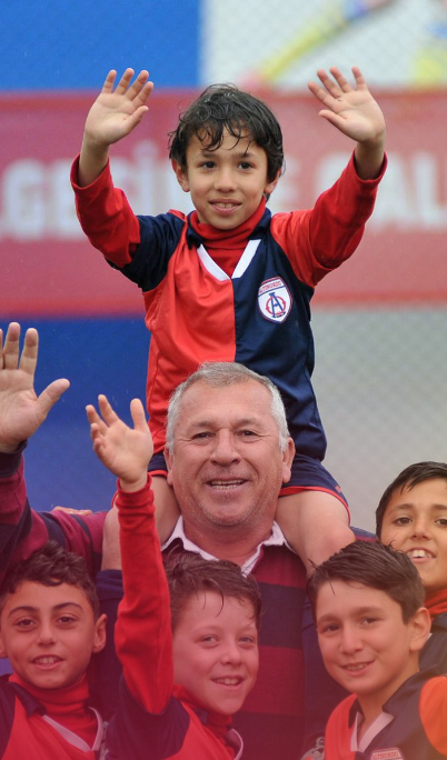 trtspordd's tweet photo. "İyi birey iyi vatandaş iyi futbolcu"...
Detay: https://t.co/me3ALm33rG https://t.co/gqtmZGS7PY