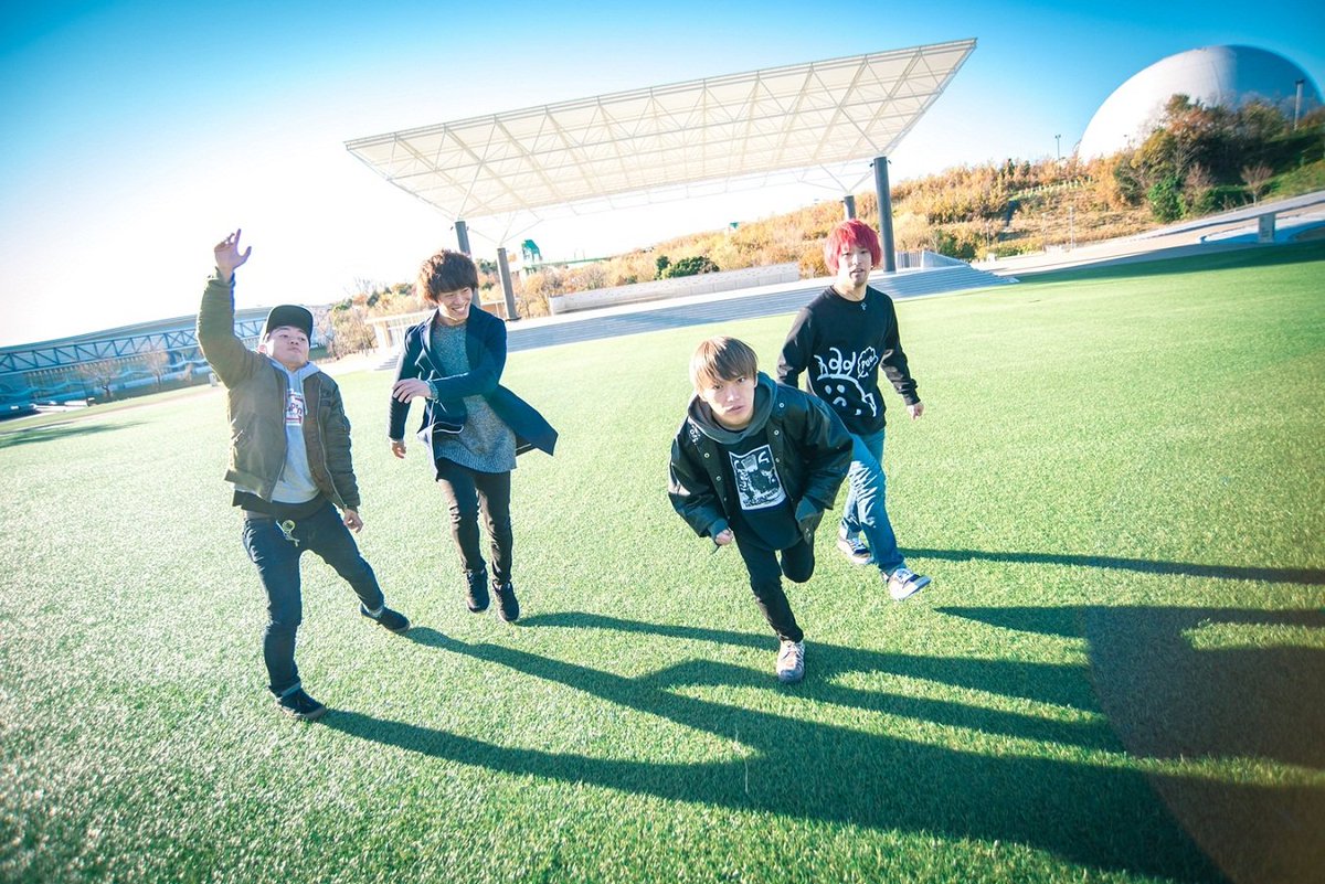 gekirock's tweet photo. 04 Limited Sazabys主催の野外フェス"YON FES 2016"、第1弾出演アーティストにBLUE ENCOUNT、WANIMA、SHANKら決定！ https://t.co/0slDxwJZPq https://t.co/gyXo5uGXy6