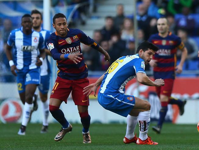 LaLiga denunciará los cánticos racistas de Cornellà-El Prat ante Competición y Antiviolencia ow.ly/WKBG6