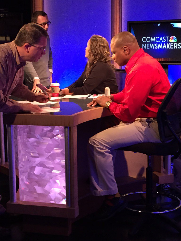 RecNParks's tweet photo. Today we are shooting w/Comcast Newsmakers highlighting our aquatic programming. @comcastcreative #RecMatters https://t.co/UbA2w2wJuZ