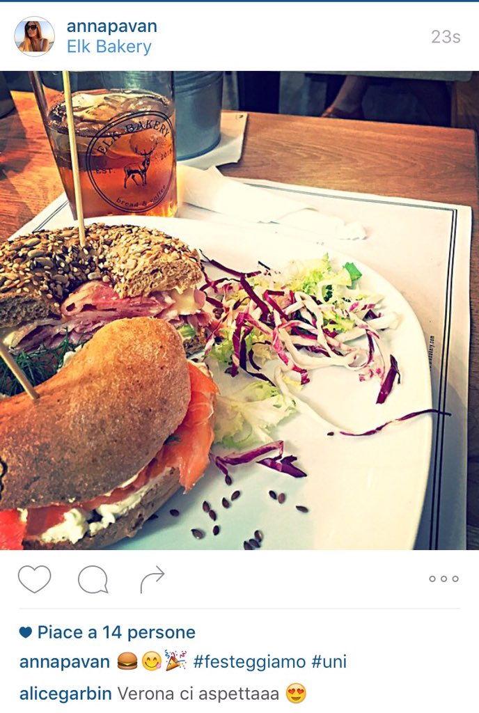 aannapavan's tweet photo. #luglio2015 ... Primo pranzo da matricole @IUS_VE ! 😋😋 @garbin_alice https://t.co/Mg5xFvtCQJ