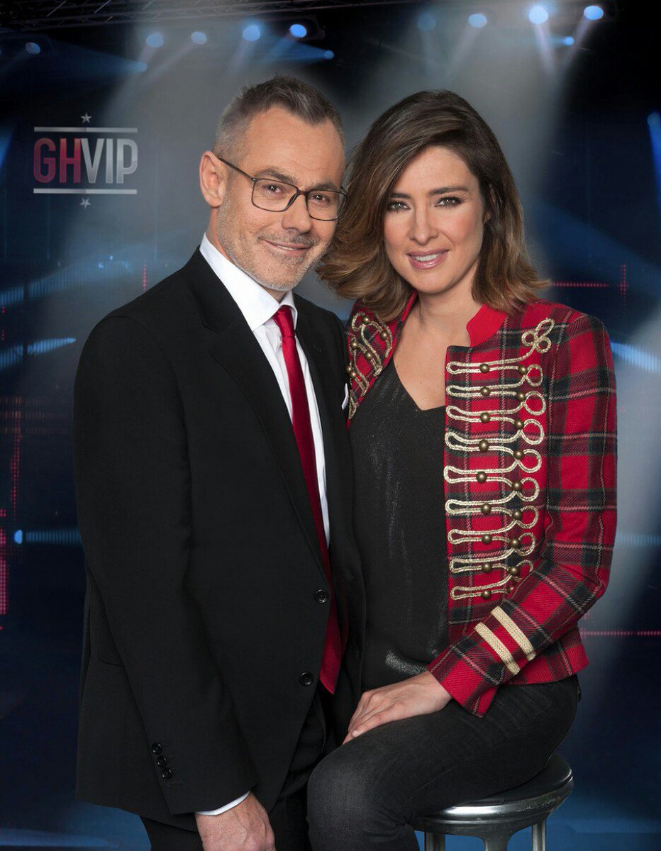 REALITIES_TELE5's tweet image. HOY PORFIN EMPIEZA #GHVIP4 ESPERO Q SEA TAN BUENO COMO #GHVIP3 Y MEJOR Q #GH16