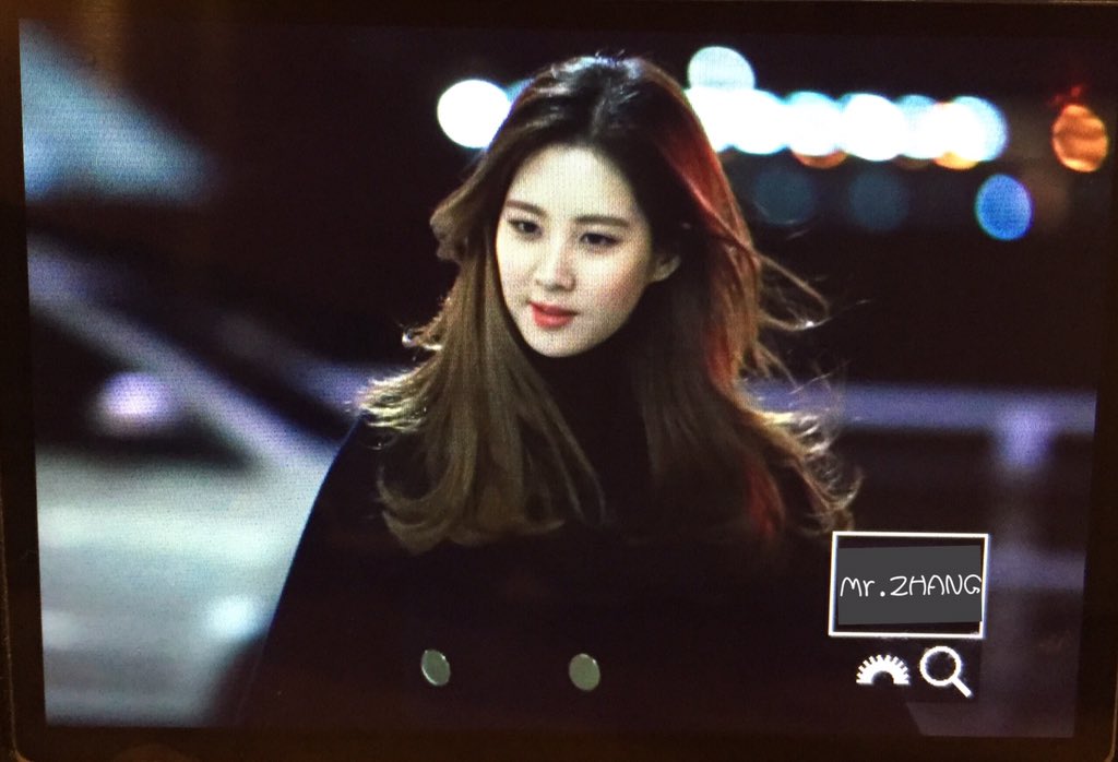 [PIC][07-01-2016]SeoHyun khởi hành đi Trung Quốc vào tối nay CYHMPmoUsAANN3z