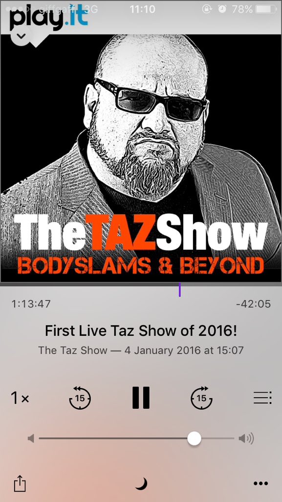 xThaaApexMastah's tweet photo. @OfficialTAZ catching up in class, thank god that #TheTazShow exists! #SCHNABITZ https://t.co/2YEJBPsosG