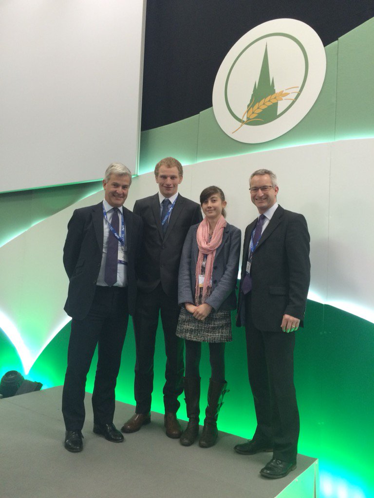 John_Jaques's tweet photo. #OFCscholars @o_lsmith &amp; Anna Purser meet Ian &amp; Jonathan from @Bidwells who enabled them to attend @oxfordfarming https://t.co/swTvfB7BP1