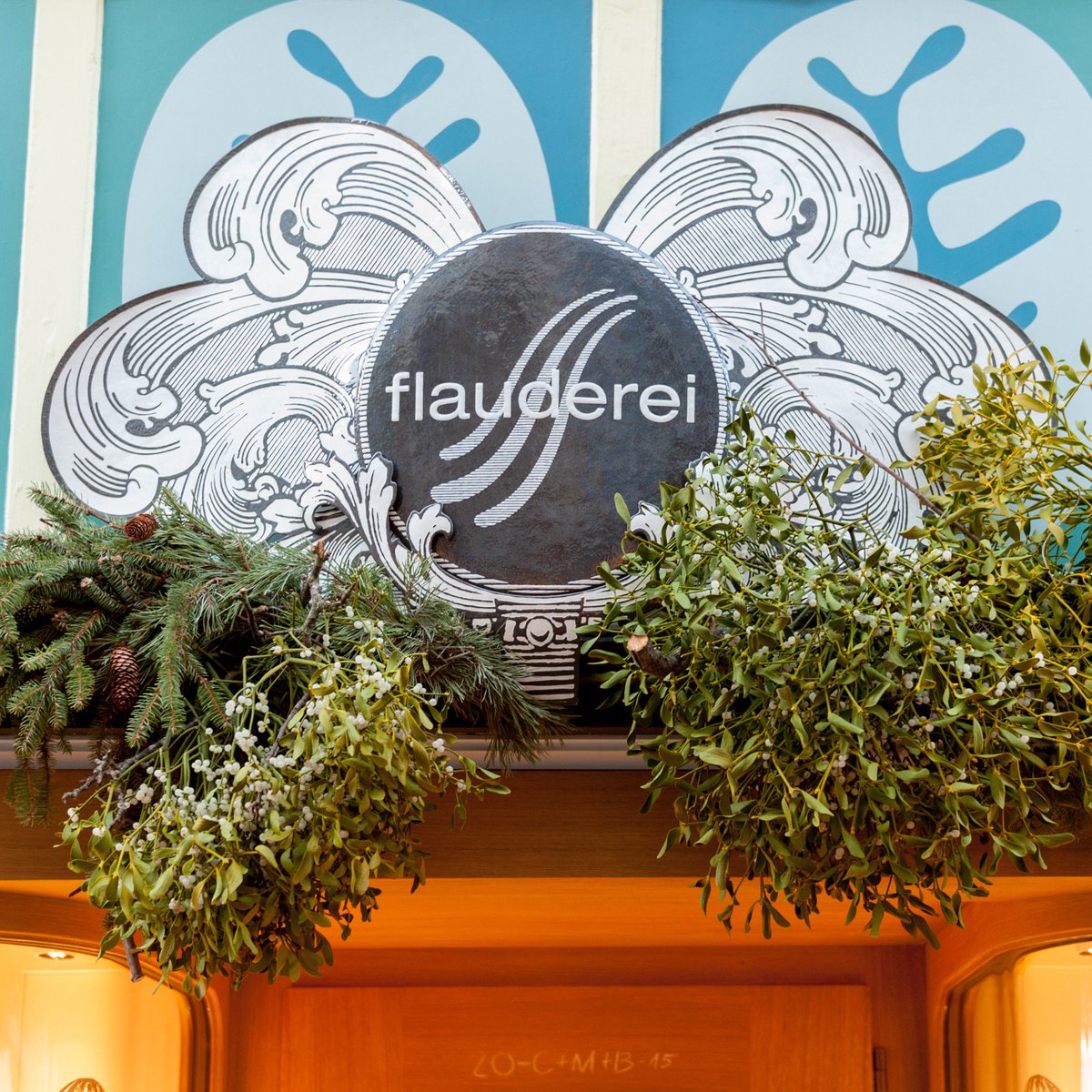 burosequenz's tweet photo. 4-teiliges Schild für Flauderei in Appenzell https://t.co/Nulo8ZXplM #emaille #kupfer #ursjordi #burosequenz https://t.co/HZ9GxO3UjQ