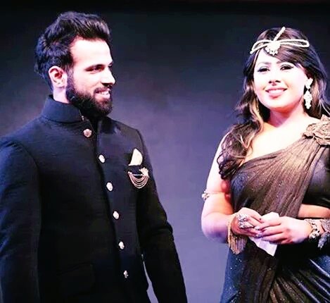 Embedded image permalink