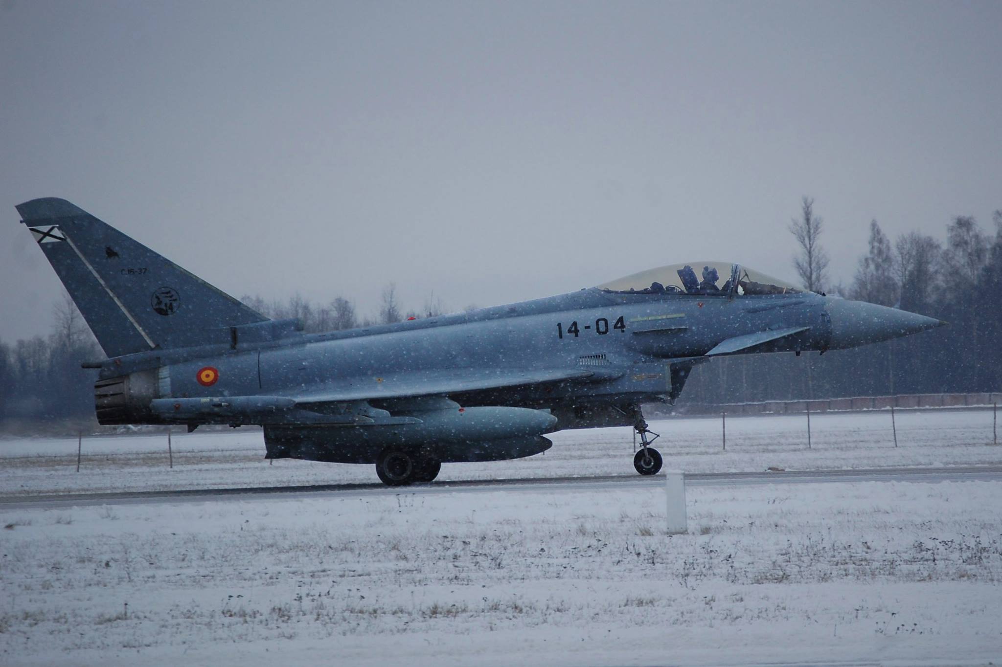 CYHmLXeWsAA3_oI.jpg:large