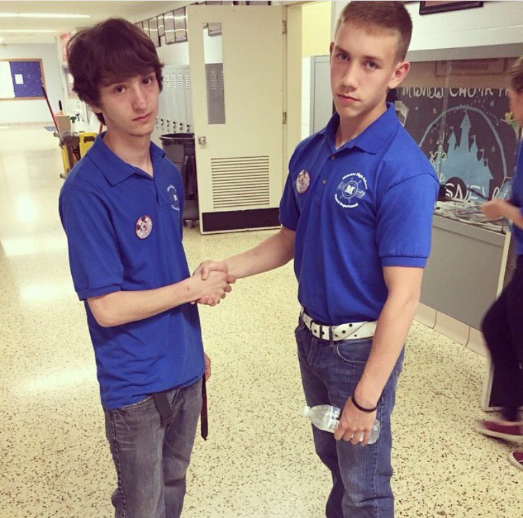 BennyD_28's tweet photo. Happy birthday bro. #BenSquared #NeverForget @BenGendics30 https://t.co/eJdlorEbdA