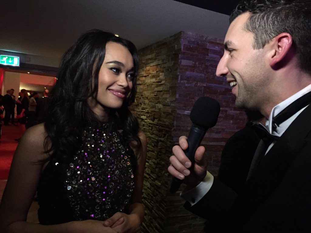 De grote winnares <a href="/Romymonteiro/">Romy Monteiro</a> <a href="/AVROTROSMusical/">AVROTROS Musical</a> <a href="/TheBodyguardNL/">The Bodyguard</a> #MusicalAwardsGala2016 #gefeliciteerd