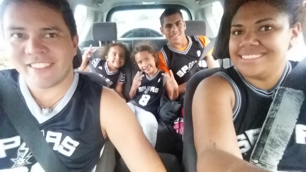 nae_moke's tweet photo. loving the @spurs and @Patty_Mills yeow!!! https://t.co/jzNM3xKuBd