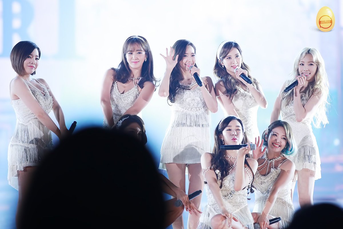 151230 소듕한 완전체인데 torr..  c2.staticflickr.com/2/1655/2414730… c2.staticflickr.com/2/1528/2414730… c2.staticflickr.com/2/1612/2386203…