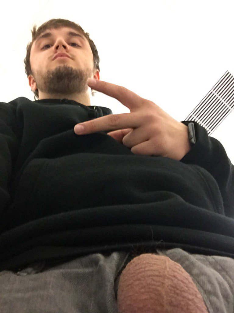 DustyClick tweet picture