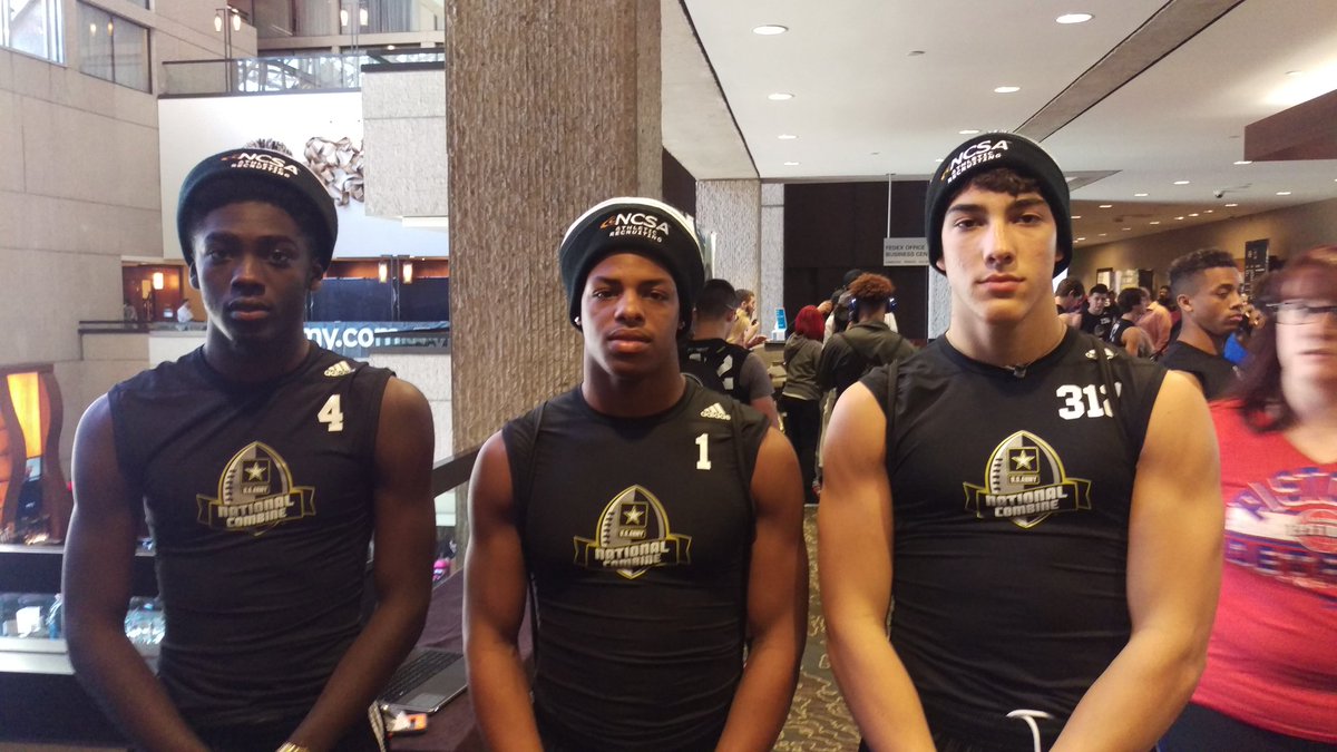 DaneClark20's tweet photo. Theres some good looking gear (hats) @ArmyAllAmerican combine. #onlythebest4thebest @ncsa #mytime2win #recruiting https://t.co/Ki9OqOX51R