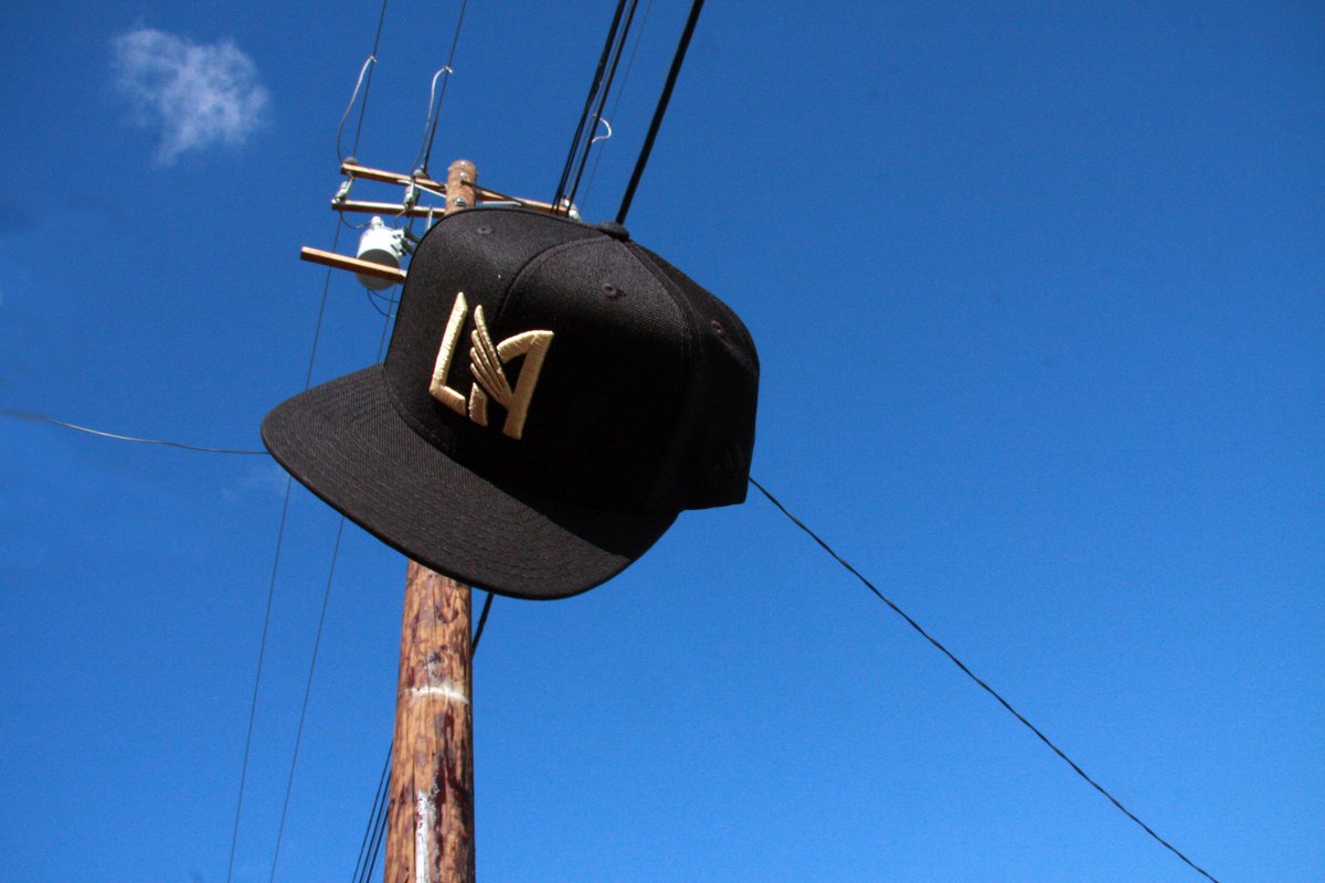 Nikys_Sports's tweet photo. Black and Gold are the colors! Who's ready to rock the @LAFC adidas snapback ? #WeAreLAFC https://t.co/IwQlaxXDkG