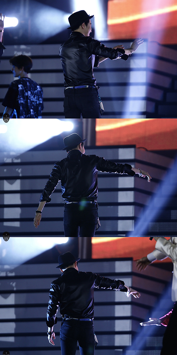 suhopictures's tweet photo. bonus suho and jackson from dream concert! https://t.co/J2vmPW5ZL8