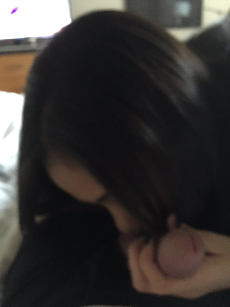 Giving it some@love and waking it up 😈. I still want to play....pleassssssse😊 https://t.co/XWgtv3apvT