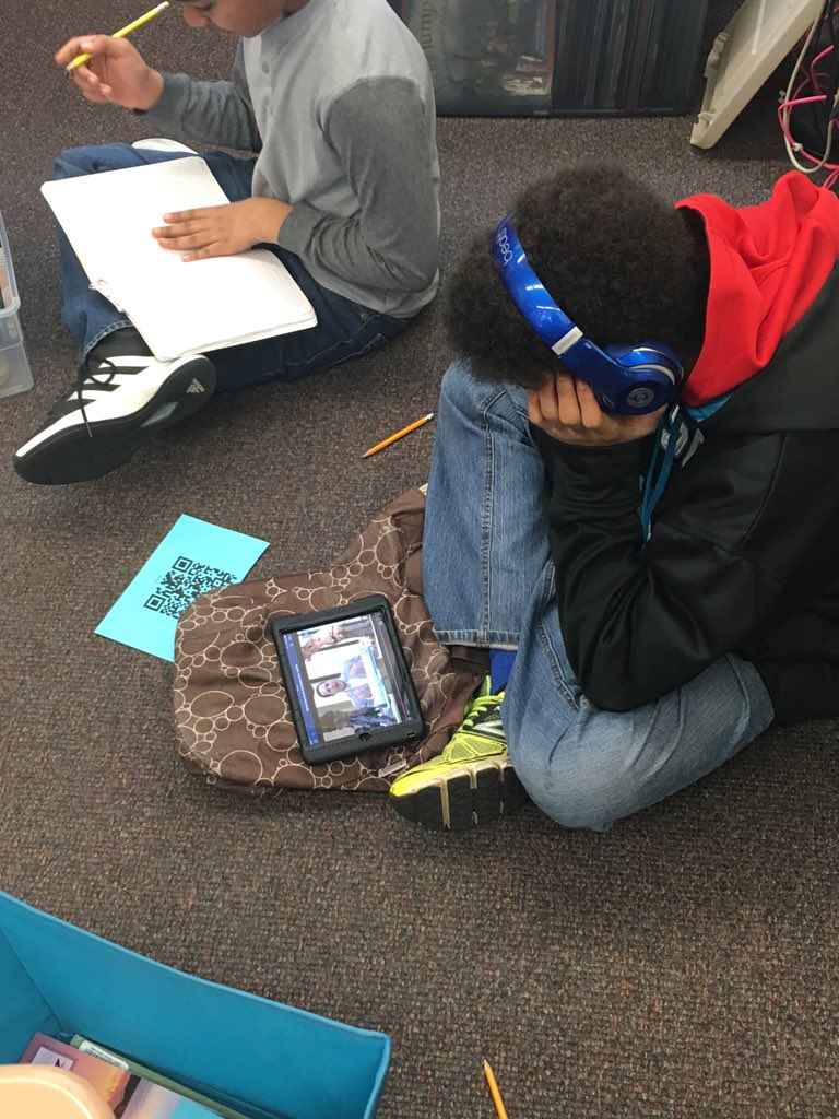 MrsEdwardsELA's tweet photo. Day 2 of exploration, inquiry, and research in @FranksEnglish8 is in full swing! #inquiryboxes https://t.co/5fB0cFiWwK