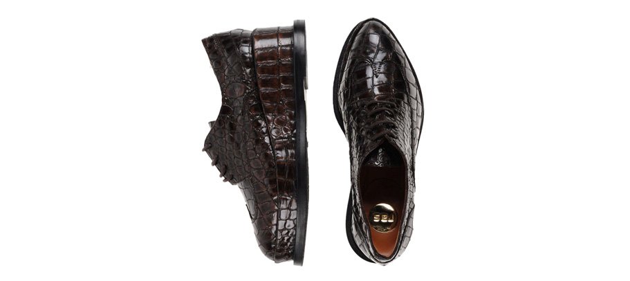 ras_shoes's tweet photo. When it feels cold outside, you should bring warmth and personality into what you wear. https://t.co/klMRsWwQ3R https://t.co/JeNnpJ56Cn