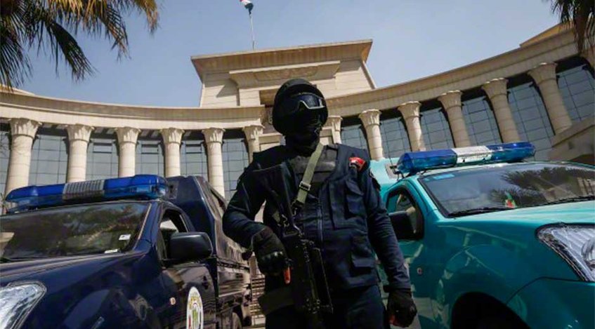 comisionpcANC's tweet image. #Mundo Disparan contra hotel cercano a pirámides de El Cairo  mirandaalmomento.com/?p=49335