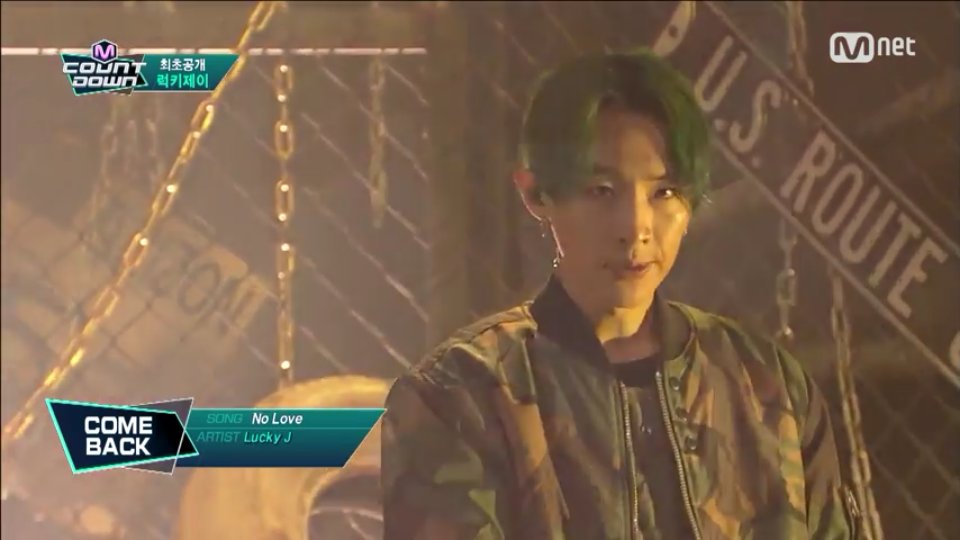 LuckyJ_INA's tweet photo. [CAPS] 160107 Lucky J (럭키제이) - "No Love" at Mcountdown - J'Kyun #LuckyJ #럭키제이 #Jkyun #Jessi #Jyo #NoLove (1) https://t.co/ueLVzAwOdZ