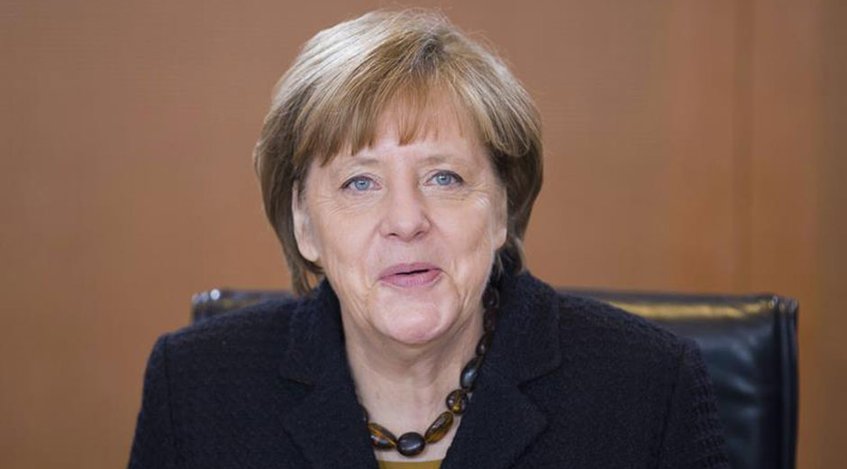 comisionpcANC's tweet image. #Mundo Merkel insta a sus socios a seguir negociando las cuotas de refugiados mirandaalmomento.com/?p=49319