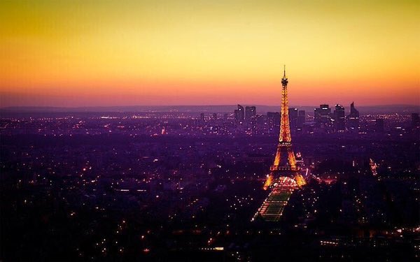 sunset in Paris 😍😍