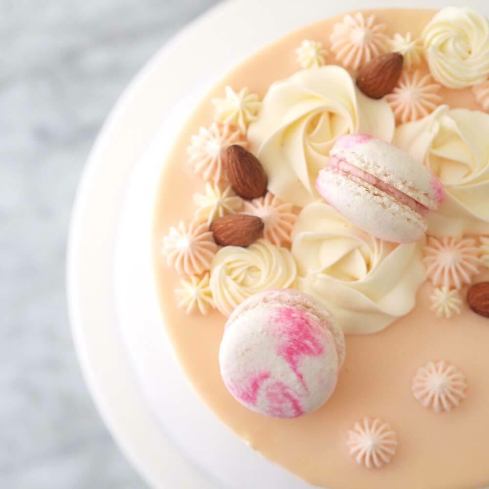 Made By <a href="/SugarlipsCakes/">Sugarlips Cakes</a> 💜💜💜