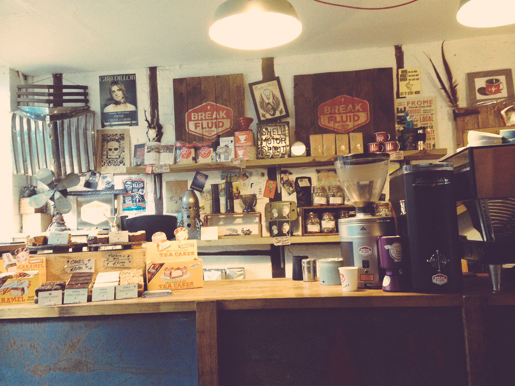 #breakfluid #fuellingadventure
Yummy coffe today <a href="/BreakFluid/">Break Fluid Coffee</a> co. In Frome - thank you 😘