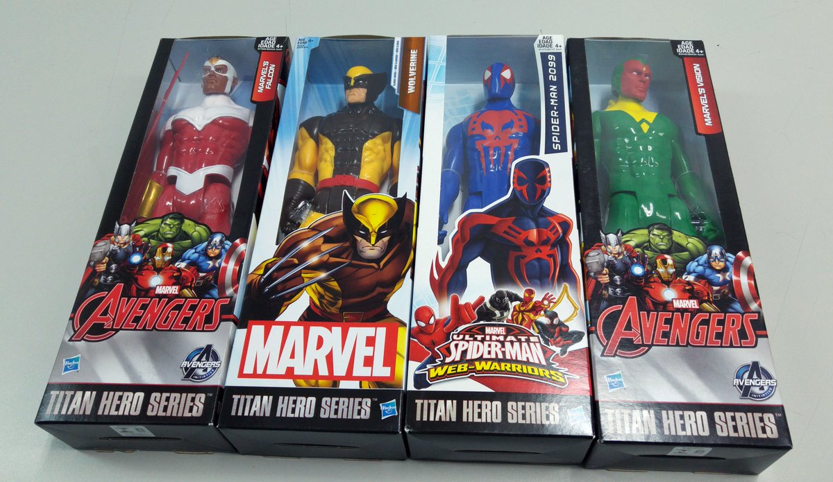 muñecos titan hero series