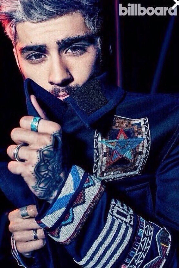 dragmenarry_'s tweet photo. Zayns pics got me like 

#ZaynOnBillboard https://t.co/VKpadxOVda