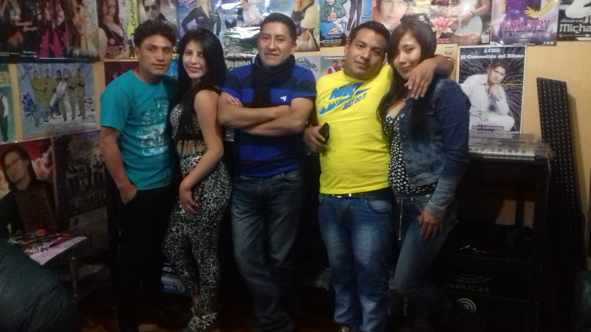 MonoCallo's tweet image. aki mijines  con mis panitas jjeejejejej