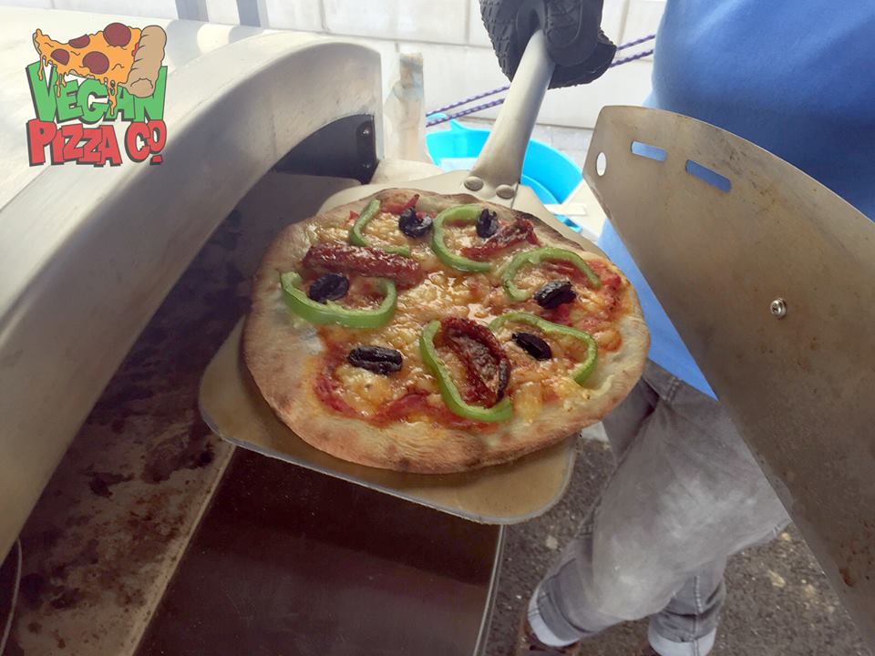 StFoodWarehouse's tweet photo. THE HEALTH KICK SERIES BEGINS ON THE 22.01.16

Welcome back @VeganPizzaCo as well as @AmruthaUK #vegan #vegetarian https://t.co/RFTmll0PHH