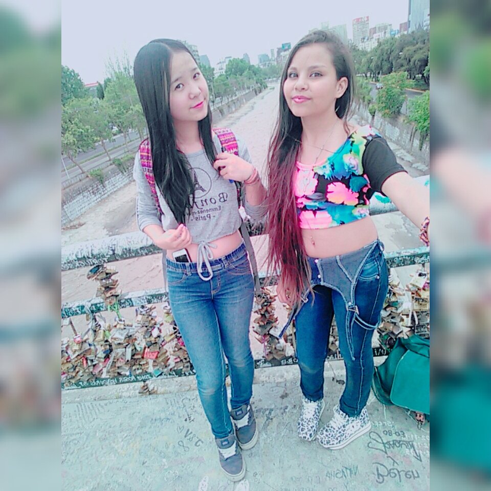 dafne_Smokee's tweet image. En salva cn la mejor de las mejores 👻✌💎💞