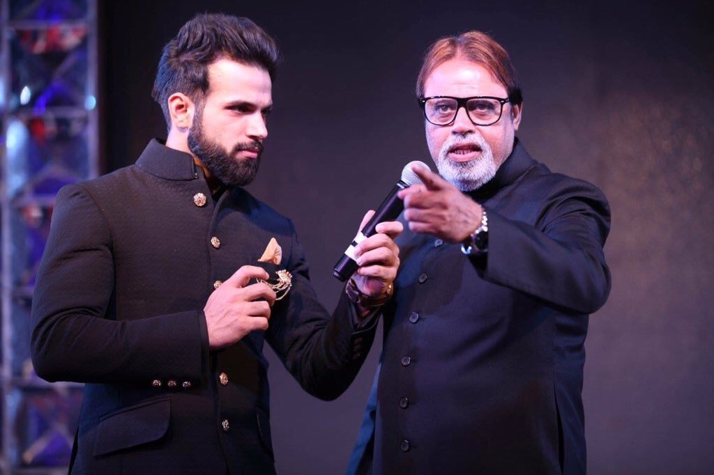 Embedded image permalink