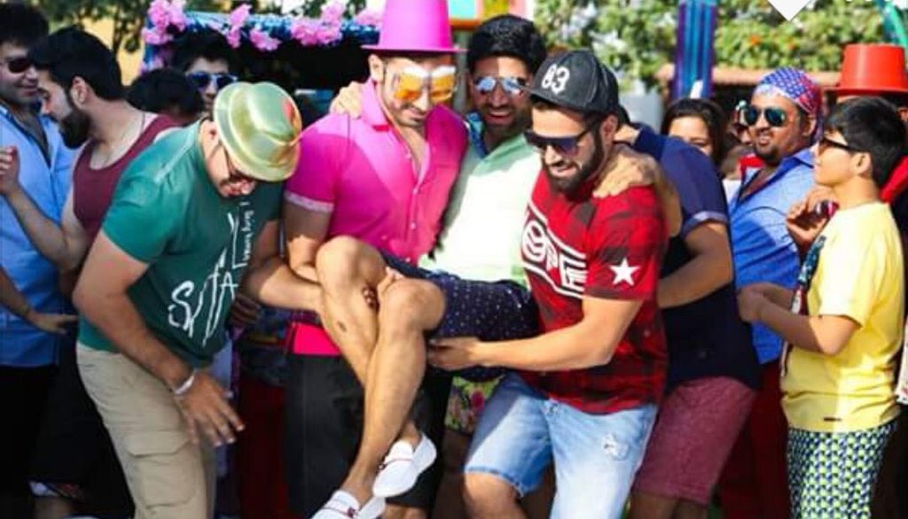 Embedded image permalink