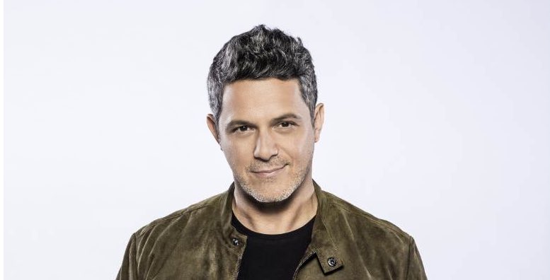 AlejandroSanz's tweet photo. Listo para retomar el trabajo. El lunes estaré con Pablo en el @El_Hormiguero y otra sorpresa con otro gran amigo https://t.co/fUXwJSipaF