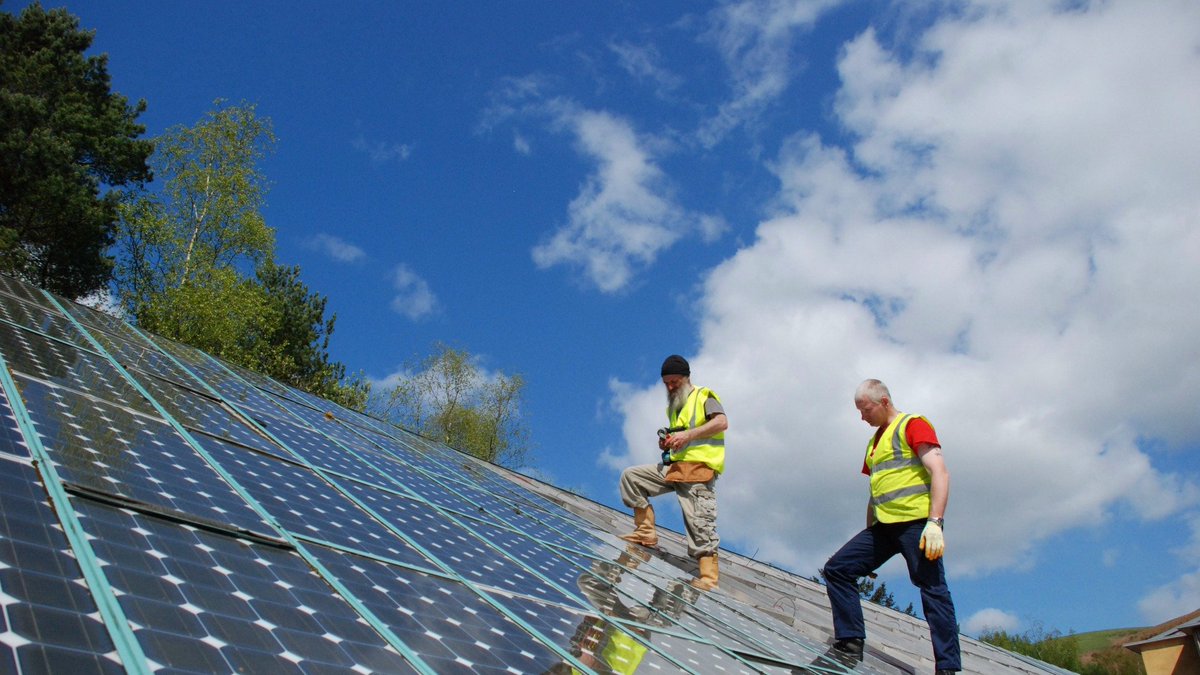 mashable's tweet image. A future with clean energy: What the world could look like in 2030 on.mash.to/1ISYxp7