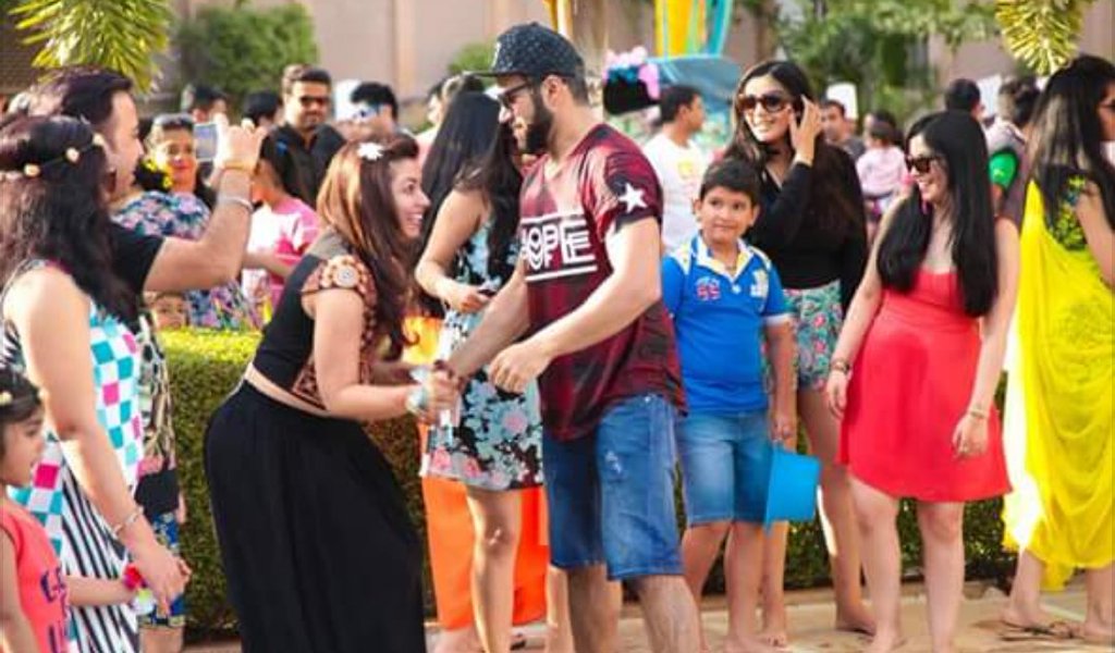 Embedded image permalink