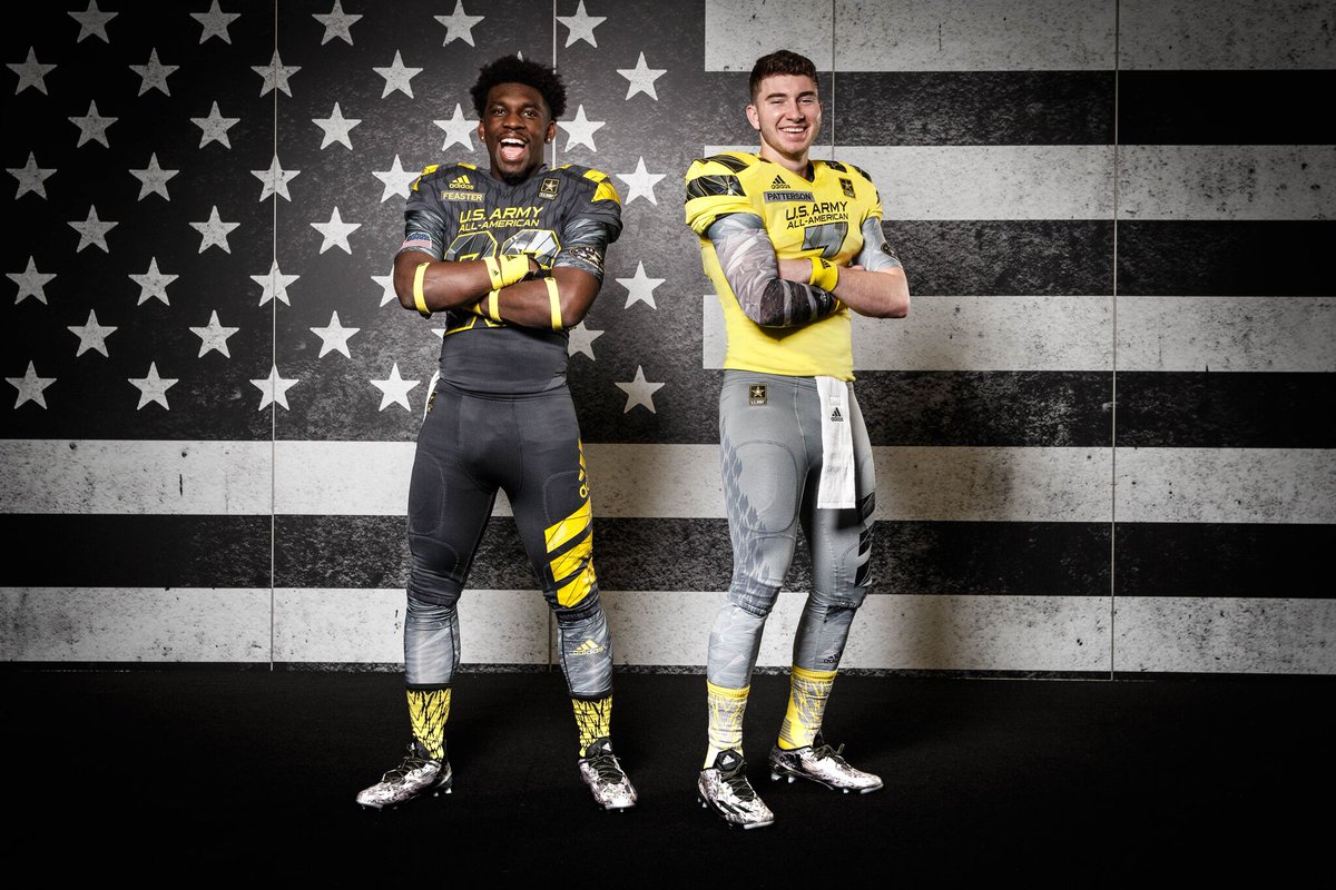SportsRecruits's tweet photo. East vs West. @ArmyAllAmerican Bowl is about to go down. San Antonio, TX. LIVE ON NBC 10AM PST/1PM EST. https://t.co/zmHRO9Qsv8