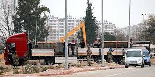 juergen_p's tweet image. #MGK #denies #authorizing #dispatch of #weapons-filled #trucks to #Syria
todayszaman.com/national_mgk-d…