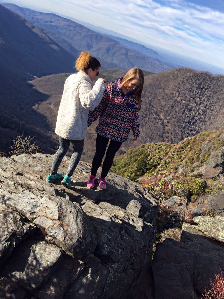 AshAshBabay's tweet photo. Fun time on top of the chimneys with the best 🗻🌄 https://t.co/rJjEyH418k