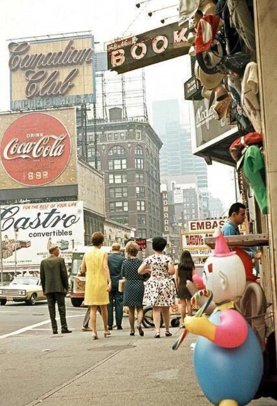 KiedysTakBylo's tweet image. Jedna z ulic Nowego Jorku, 1971