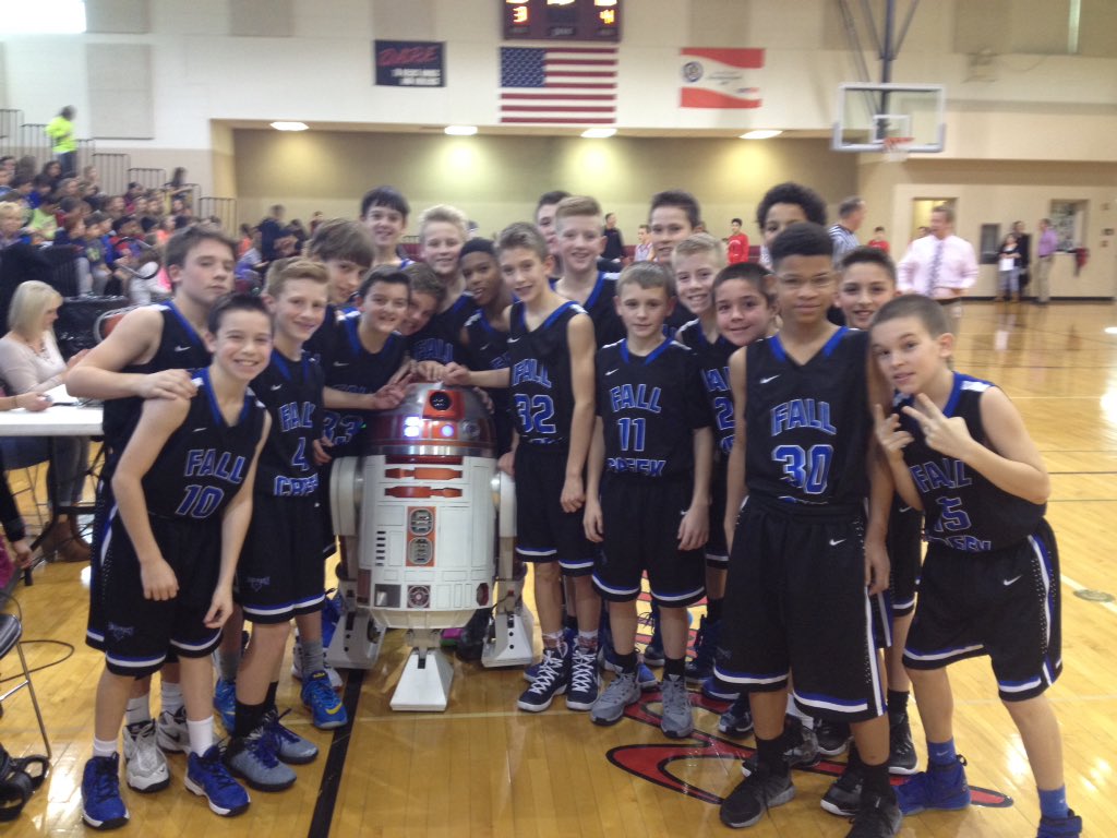 Our school hosted Coach @FCIJahn and the Fall Creek Falcons today. Nice young men, and a good game!
