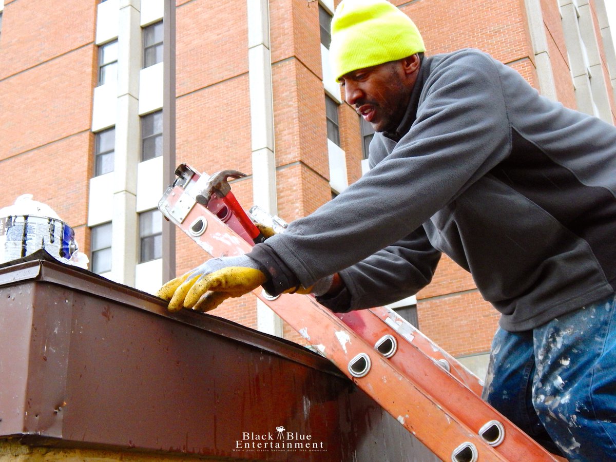 BB_Ent_Nation's tweet photo. Behind The Scenes Photography Of OYL Contracting New Commercial ad https://t.co/oASUDUIV8S